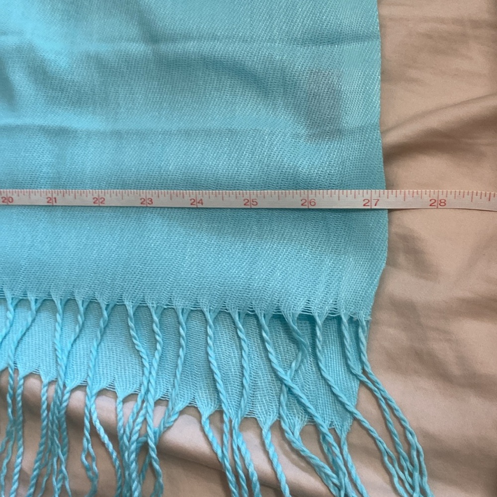 Handmade shall/scarf - Picture 3 of 5